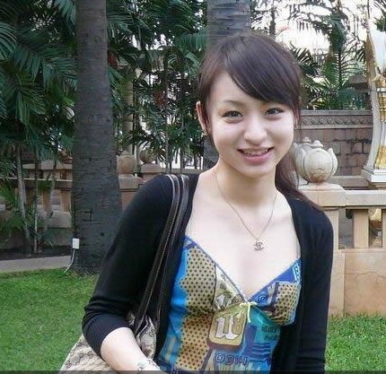 LoveandSilkontheBeach原画质